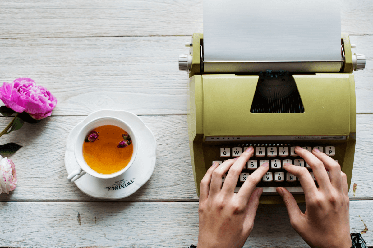 How to start a blog featured image